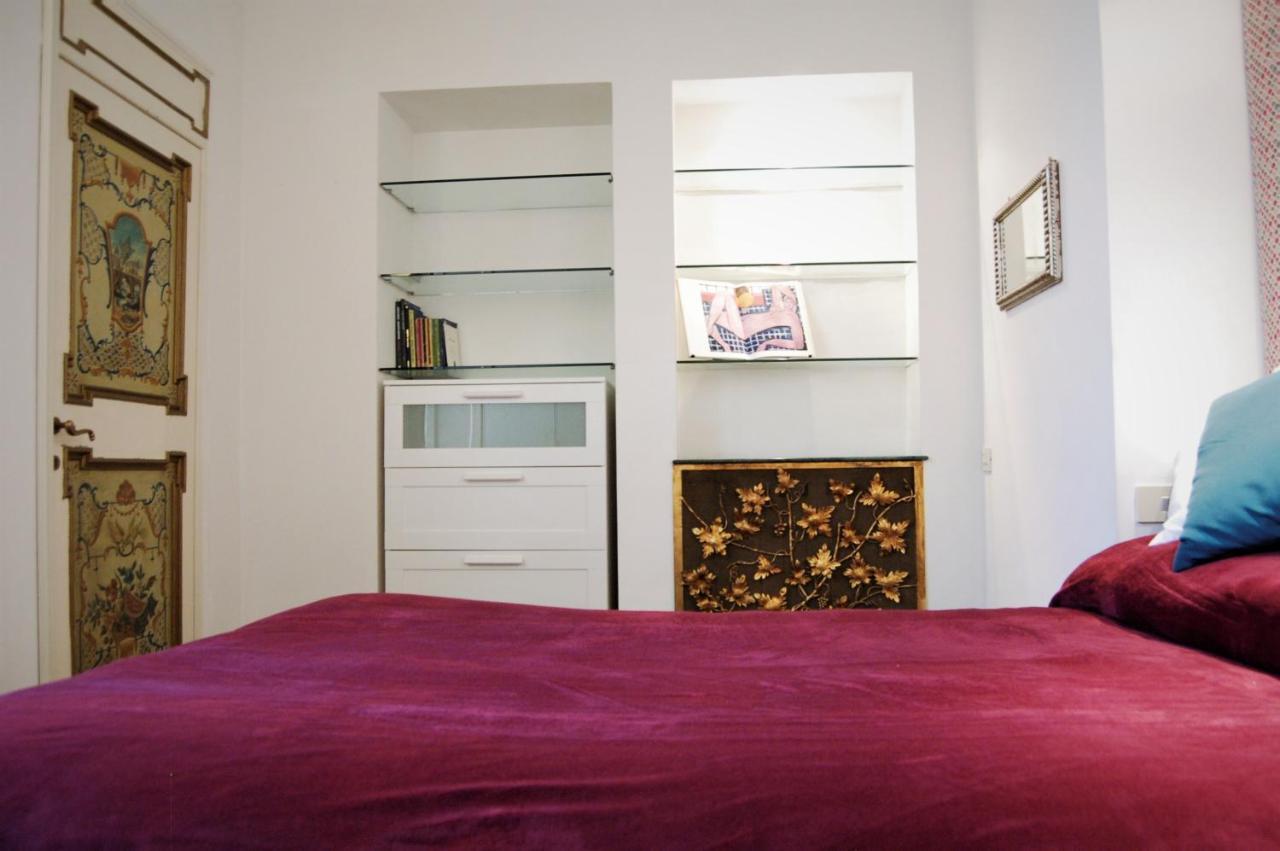 Pantheon Apartment *