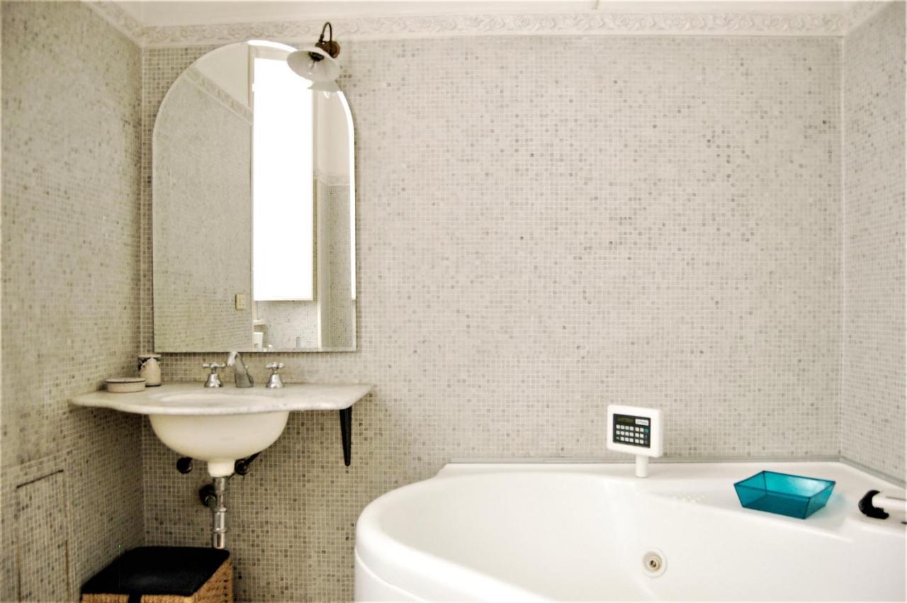 Pantheon Apartment *