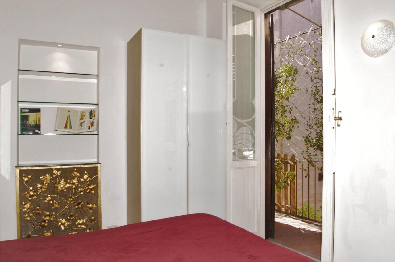 Apartment Pantheon Rome